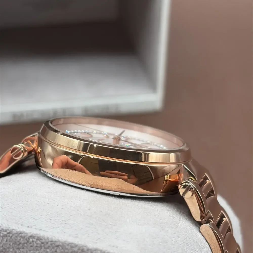 Authentic Michael Kors Sawyer Crystals Rose Gold Women's MK6282 Watch